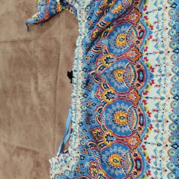 Blouse - Picture 3 of 3